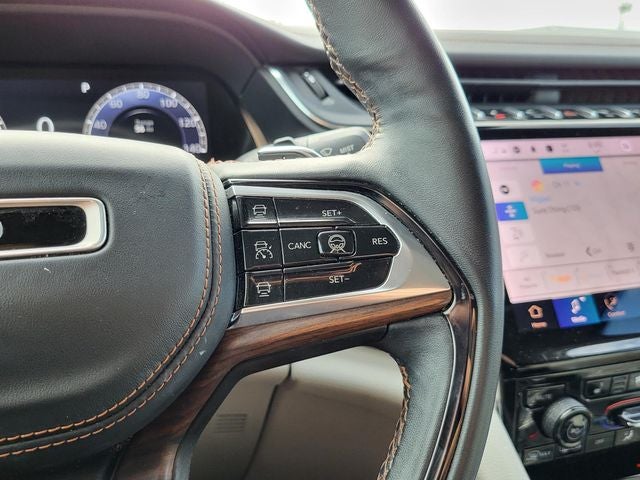 2022 Jeep Grand Cherokee Summit