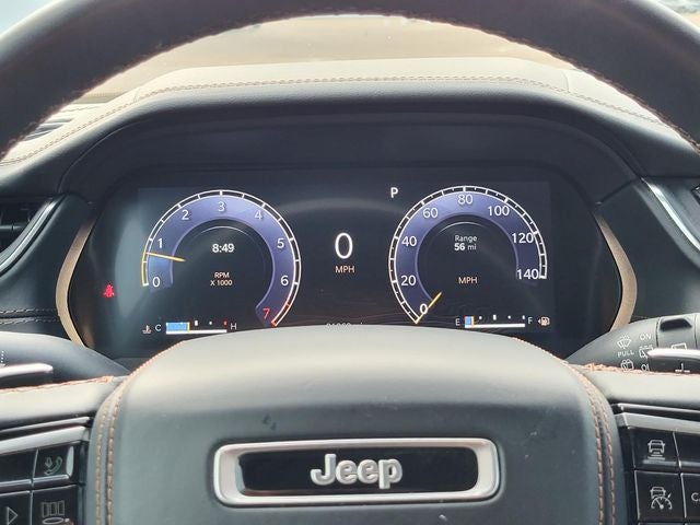 2022 Jeep Grand Cherokee Summit