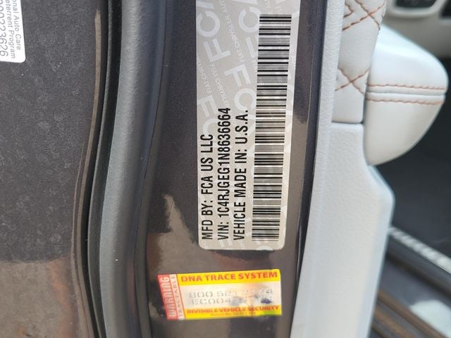 2022 Jeep Grand Cherokee Summit