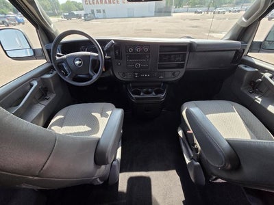 2020 Chevrolet Express 3500 LT Passenger