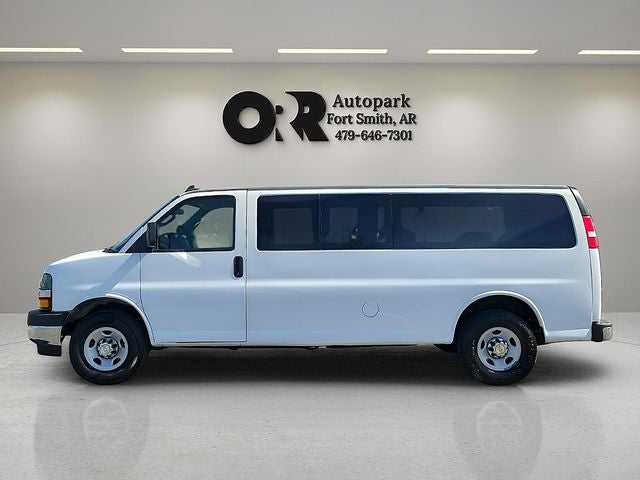 2020 Chevrolet Express 3500 LT Passenger