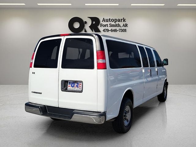2020 Chevrolet Express 3500 LT Passenger