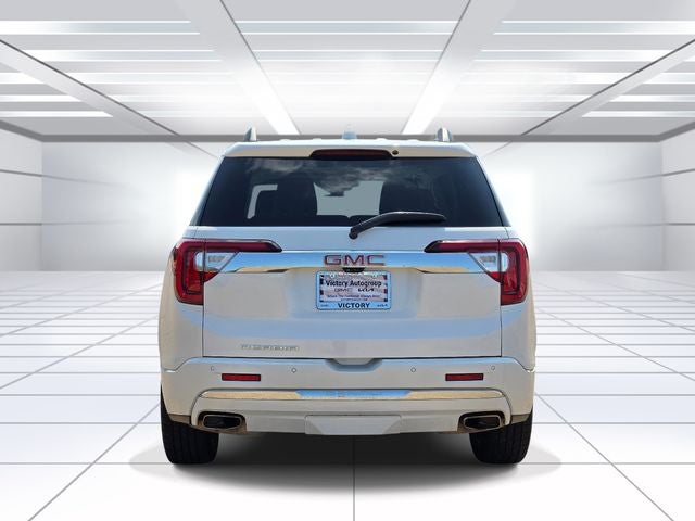 2022 GMC Acadia Denali