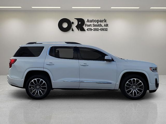 2022 GMC Acadia Denali
