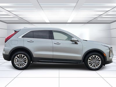 2024 Cadillac XT4 Premium Luxury