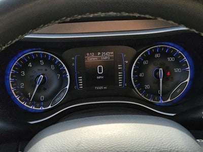2023 Chrysler Voyager LX