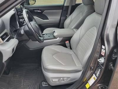 2021 Toyota Highlander XLE