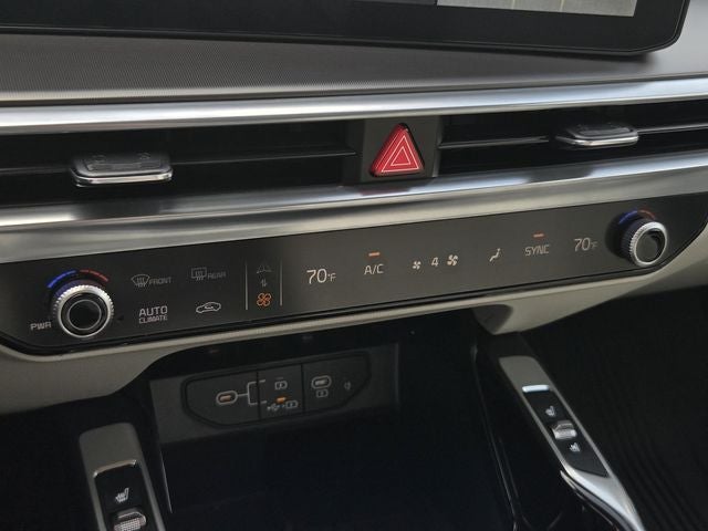 2025 Kia Sorento SX