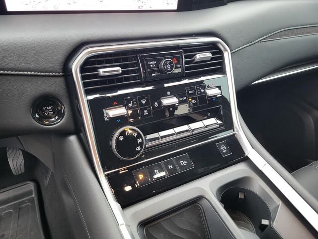 2025 Nissan Armada SL