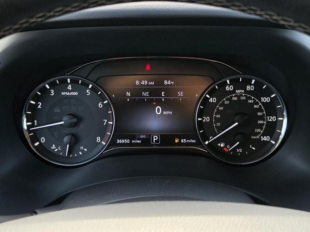 2024 INFINITI QX80 LUXE