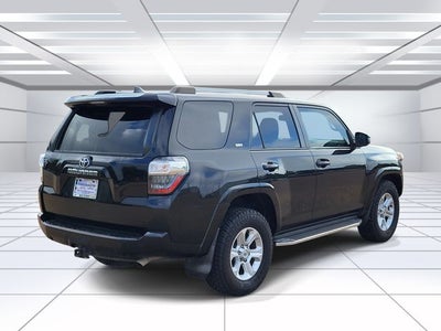 2022 Toyota 4Runner SR5