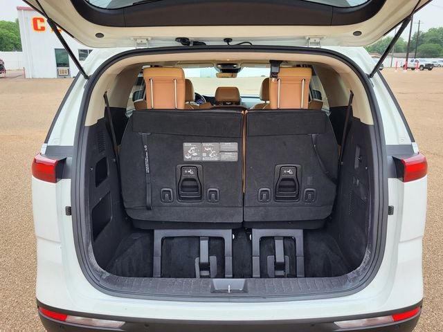 2024 Kia Carnival LX